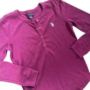 US Polo Assn henley rib knit Long sleeve top in a size M, Raspberry like new